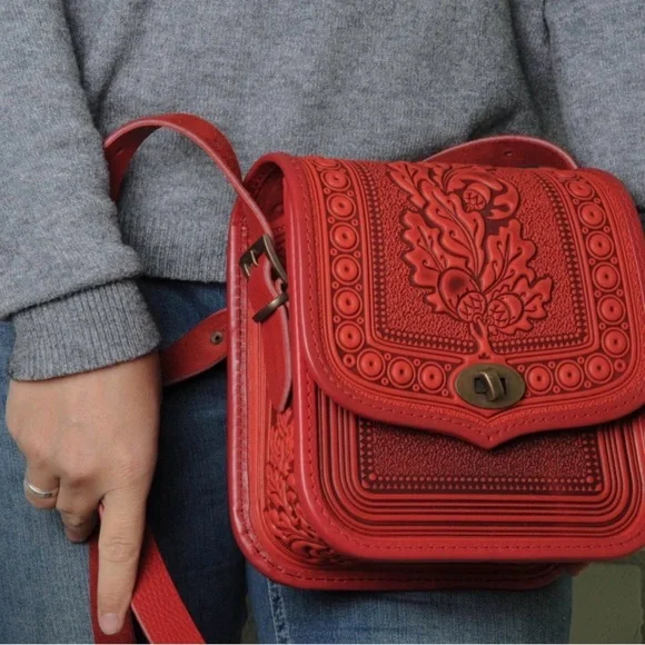 Tooled leather bag red Embossed Crossbody Bag hand crafted unique Ukraine - Picture 1 of 12